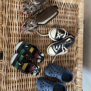 Lot of boys shoes/boots,sz 8
